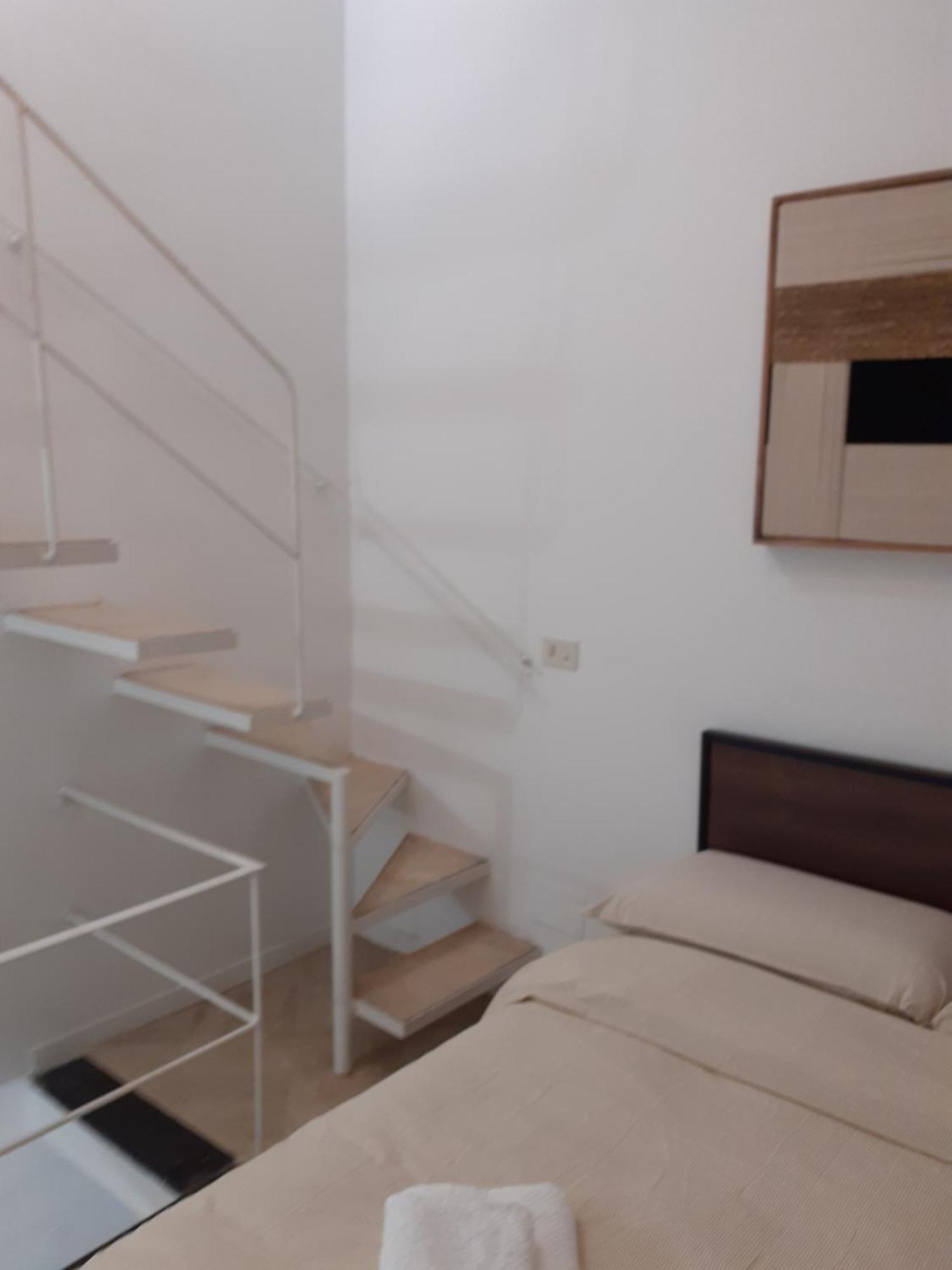Homehouse Serpenti - Colosseum - Rione Monti Roma Exterior foto
